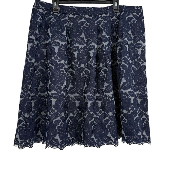 Talbots Women's Blue Floral Lace Scallop Hem A-line Skirt Lined Size 20 Pleated - Picture 1 of 9